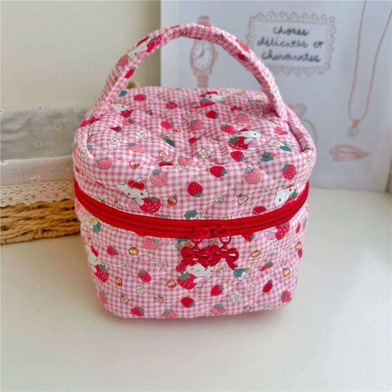 Hello Kitty Cartoon Printed Qu - Travel Accessories Needed incelemesi ve fiyatı