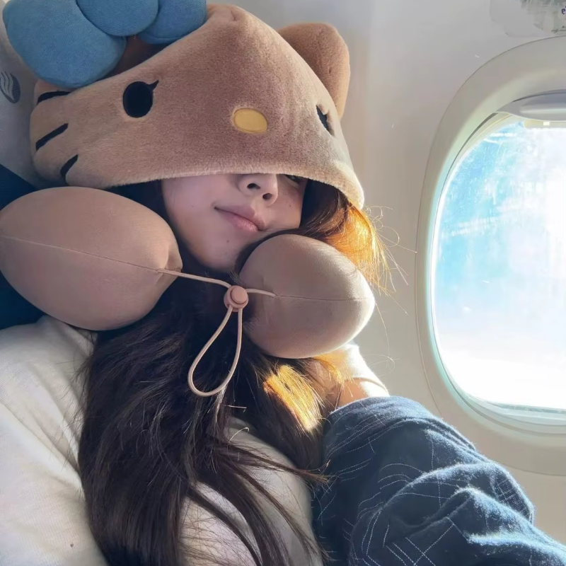 Hello Kitty Hooded Pillow Neck - Travel Accessories Uk incelemesi ve fiyatı